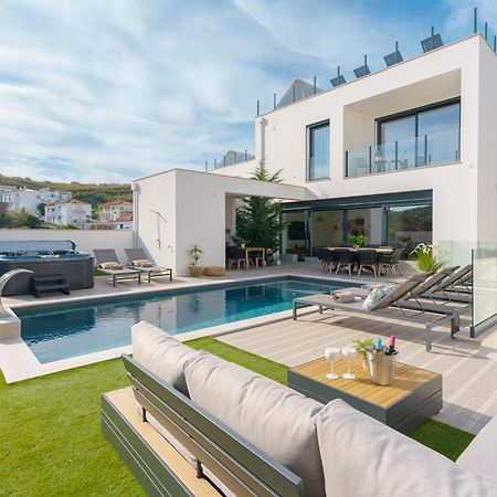 Paradise Villa, Luxury Villa Near The Beach Ribamar  Bagian luar foto