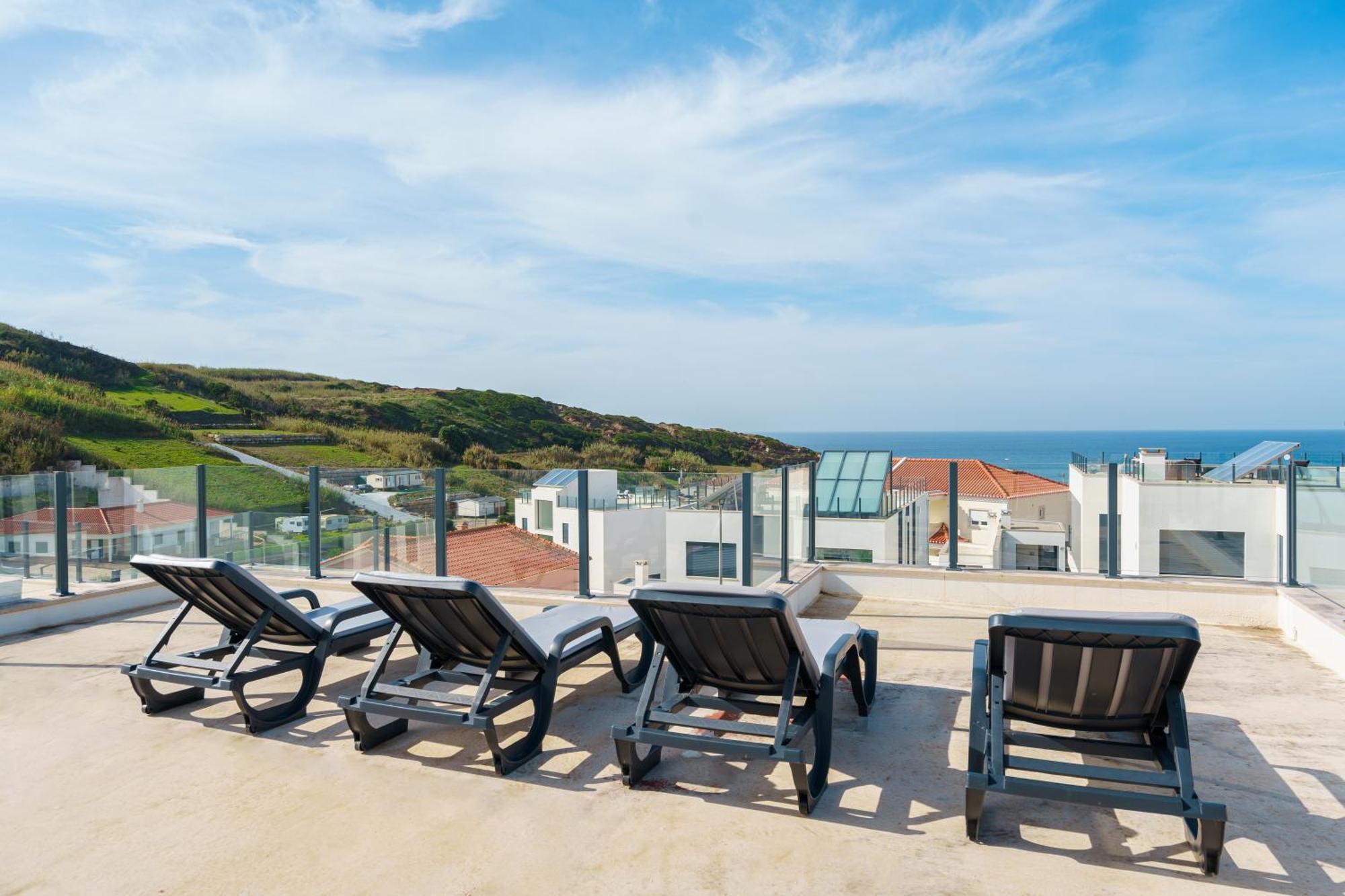 Paradise Villa, Luxury Villa Near The Beach Ribamar  Bagian luar foto