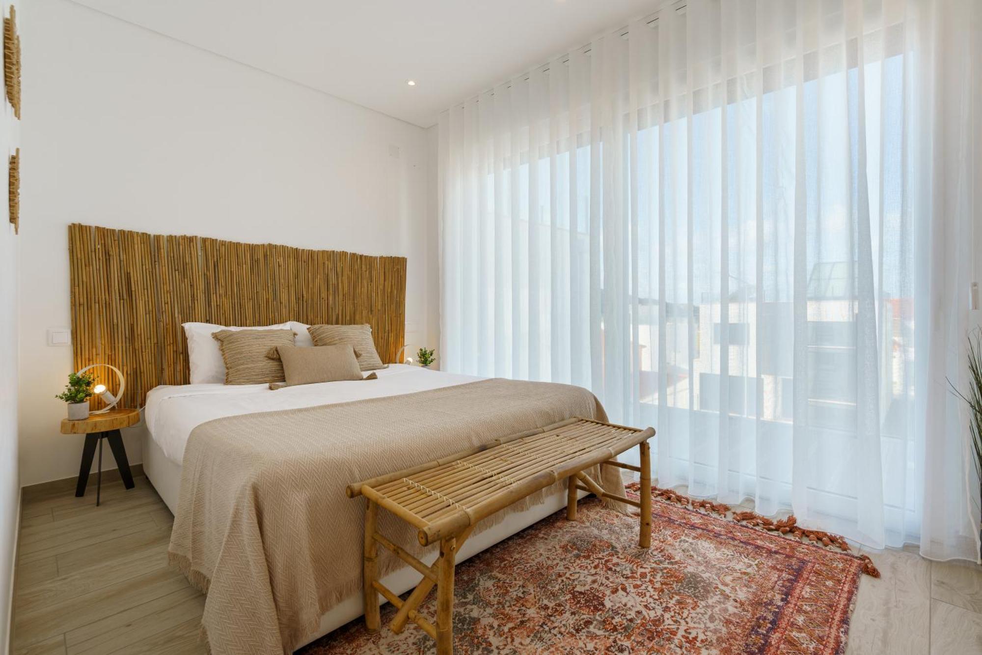 Paradise Villa, Luxury Villa Near The Beach Ribamar  Bagian luar foto
